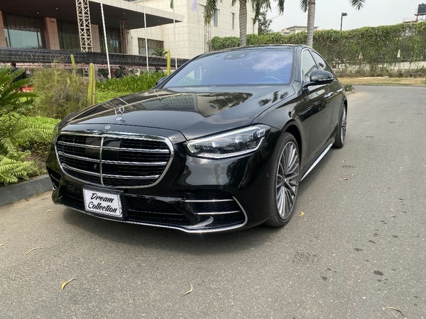 Mercedes Benz S580 angle 8